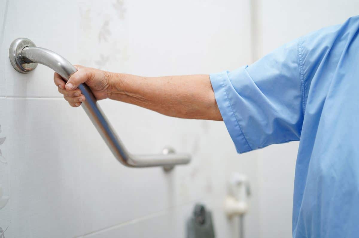 best bathroom grab bars for elderly