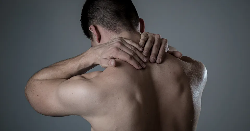 Does Cracking Your Back Cause Arthritis? Let’s Find Out!