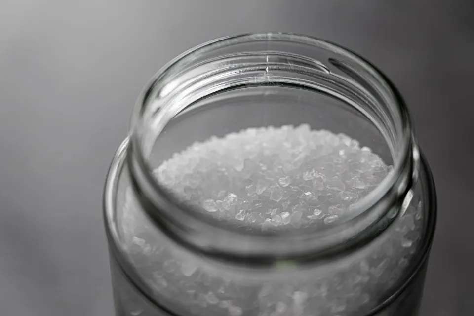 How Does Salt Water Help a Sore Throat: Is It Possible?