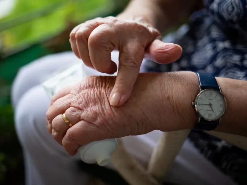 The Risk of Developing Arthritis Be Reduced: Factors You Could Control